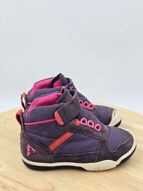 PLAE Kaiden Waterproof Sneakers Loganberry Girls Toddler sz 8